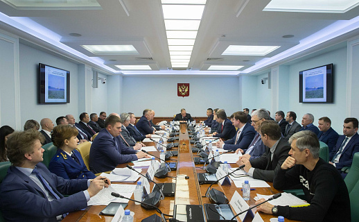 Совет Федерации поддержал развитие сельхозавиации